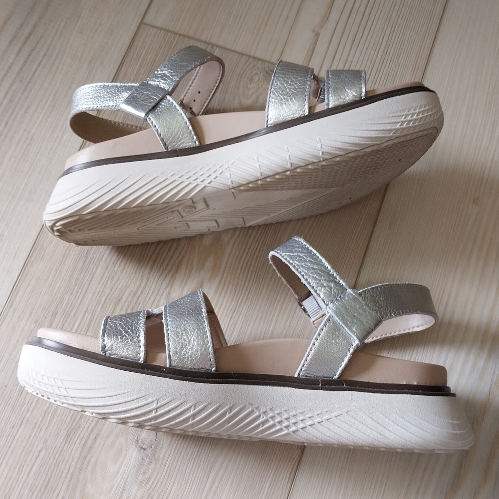 Vionic Solana Sandals - image 4